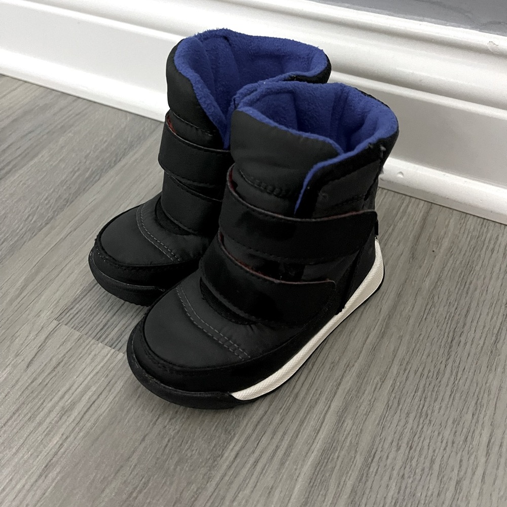 toddler boots size 6